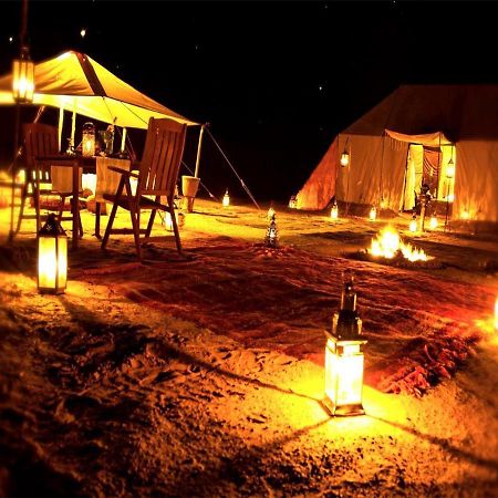 Hôtel Sunset Desert Camp à Merzouga Extérieur photo