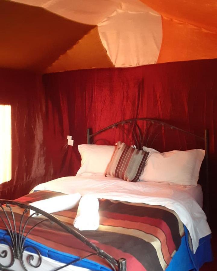 Hôtel Sunset Desert Camp à Merzouga Extérieur photo