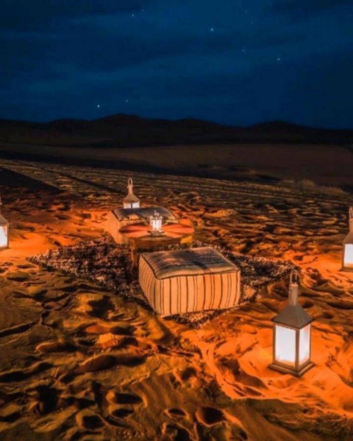 Hôtel Sunset Desert Camp à Merzouga Extérieur photo