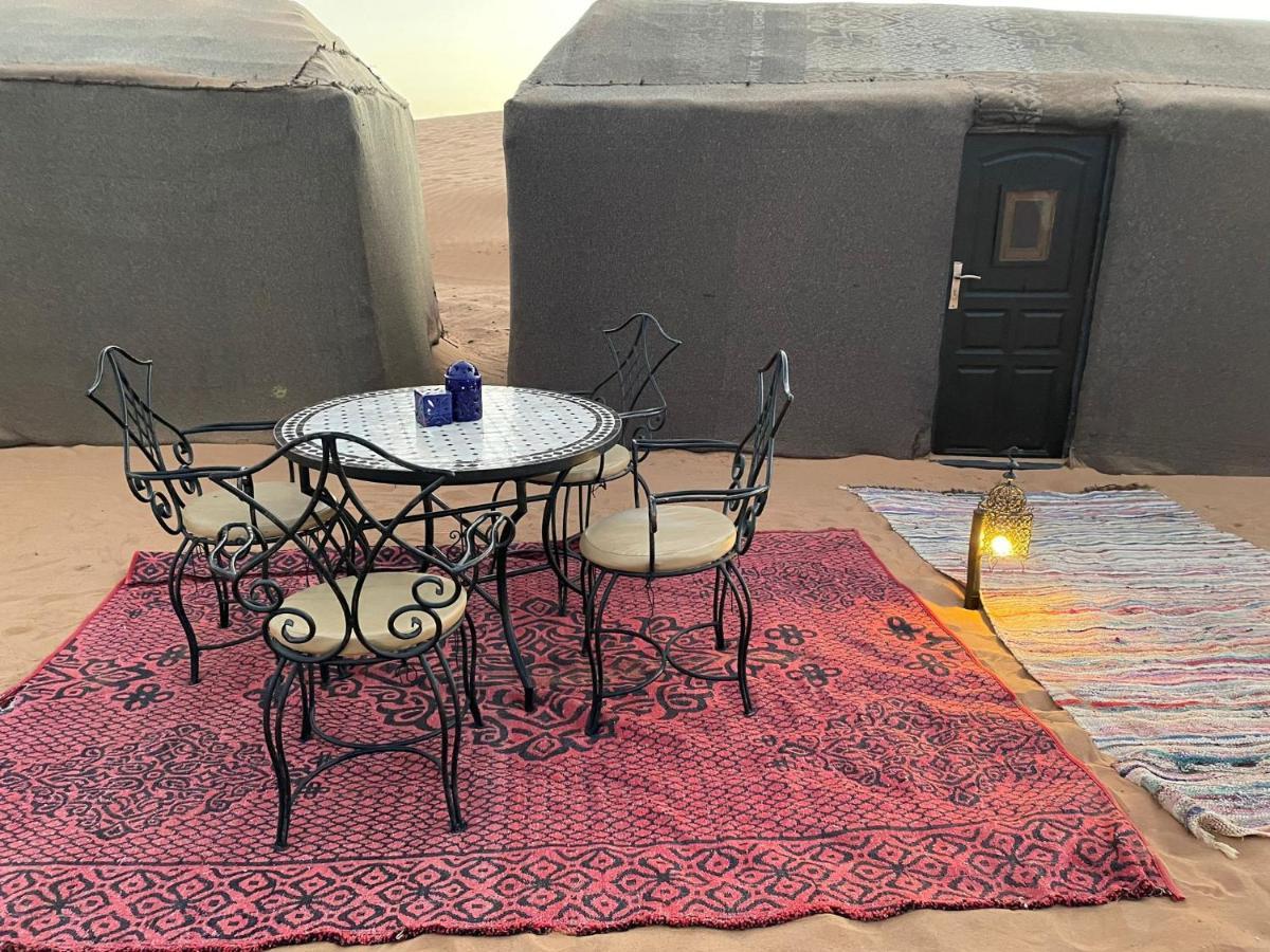Hôtel Sunset Desert Camp à Merzouga Extérieur photo