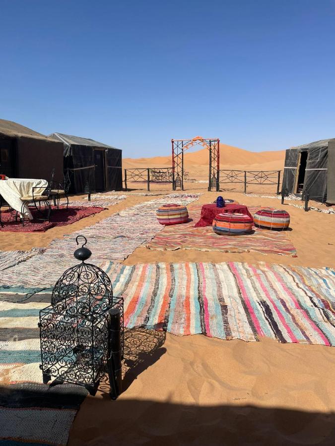 Hôtel Sunset Desert Camp à Merzouga Extérieur photo